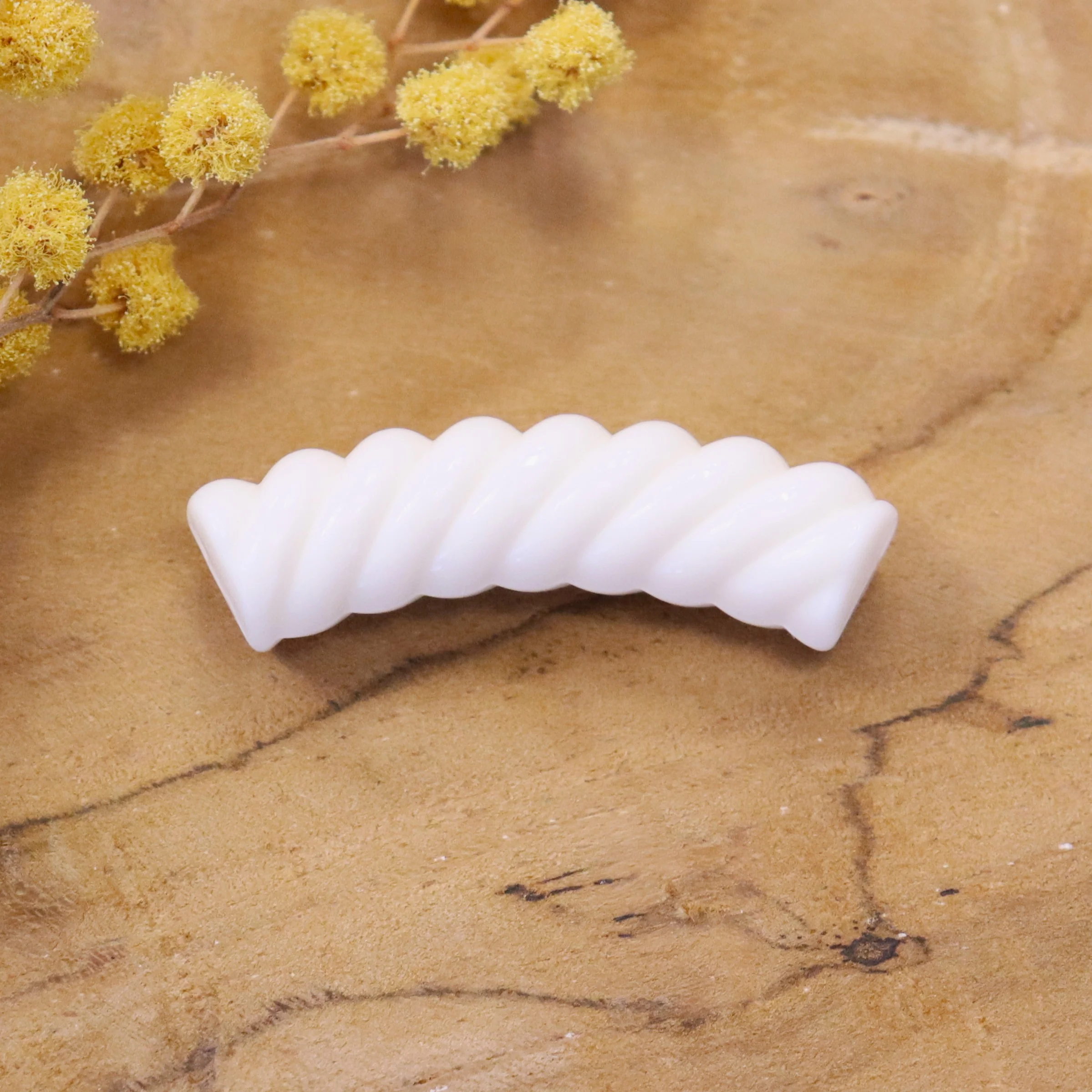 Acryl tube twisted - crème