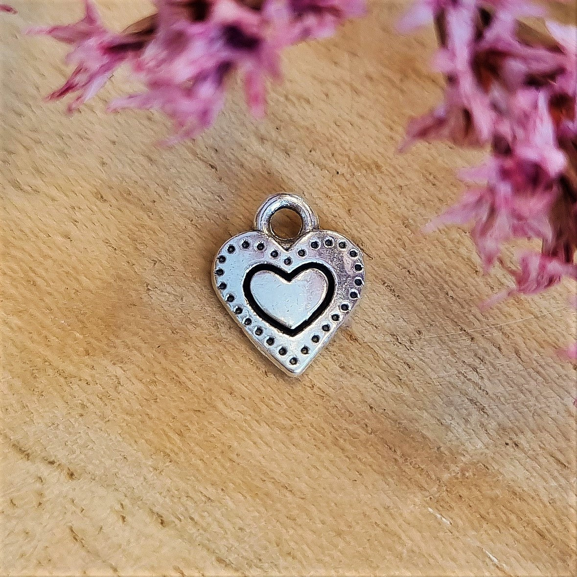 Bedel DQ zilver klein hart met stippen