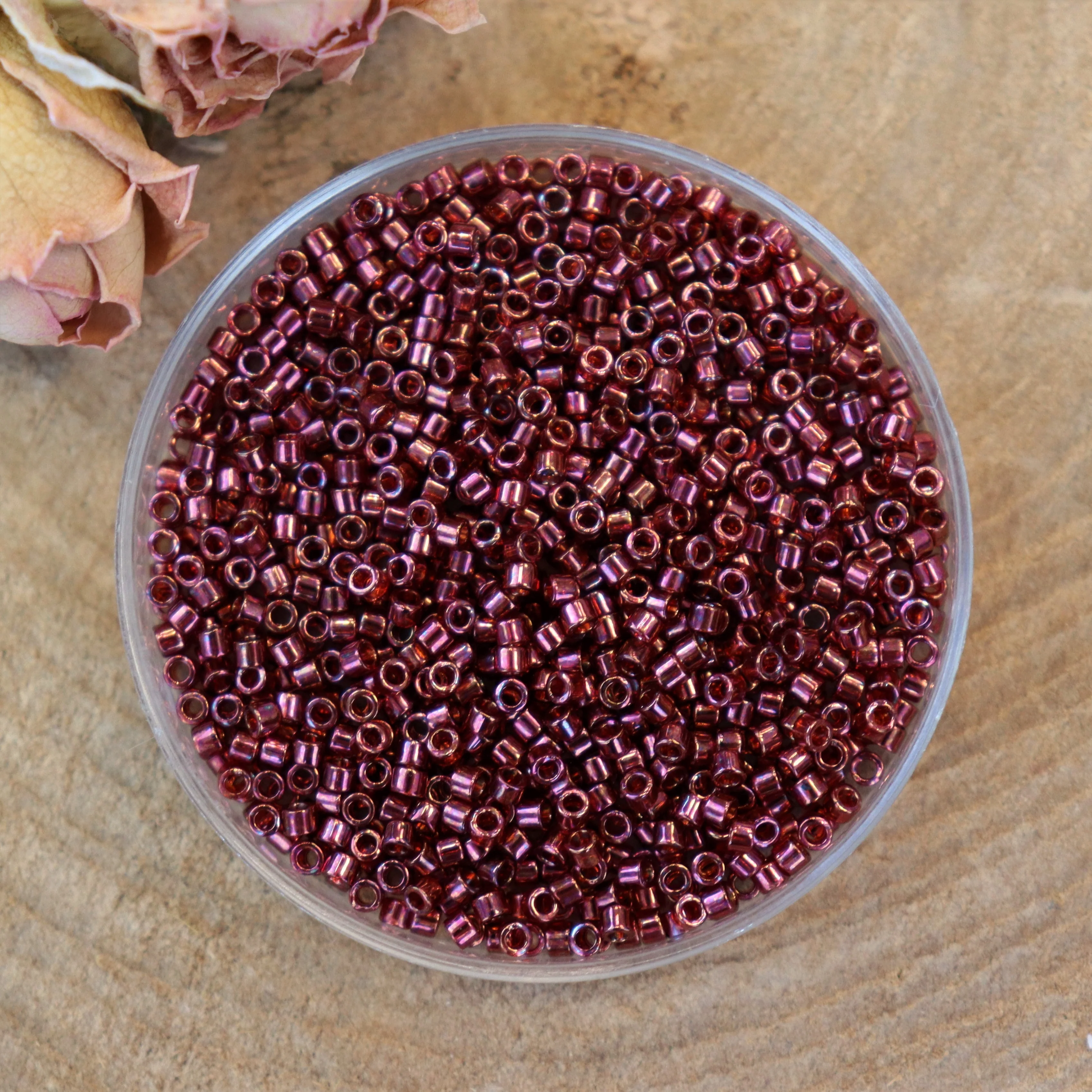 DB-116 Luster red metallic 5 gram