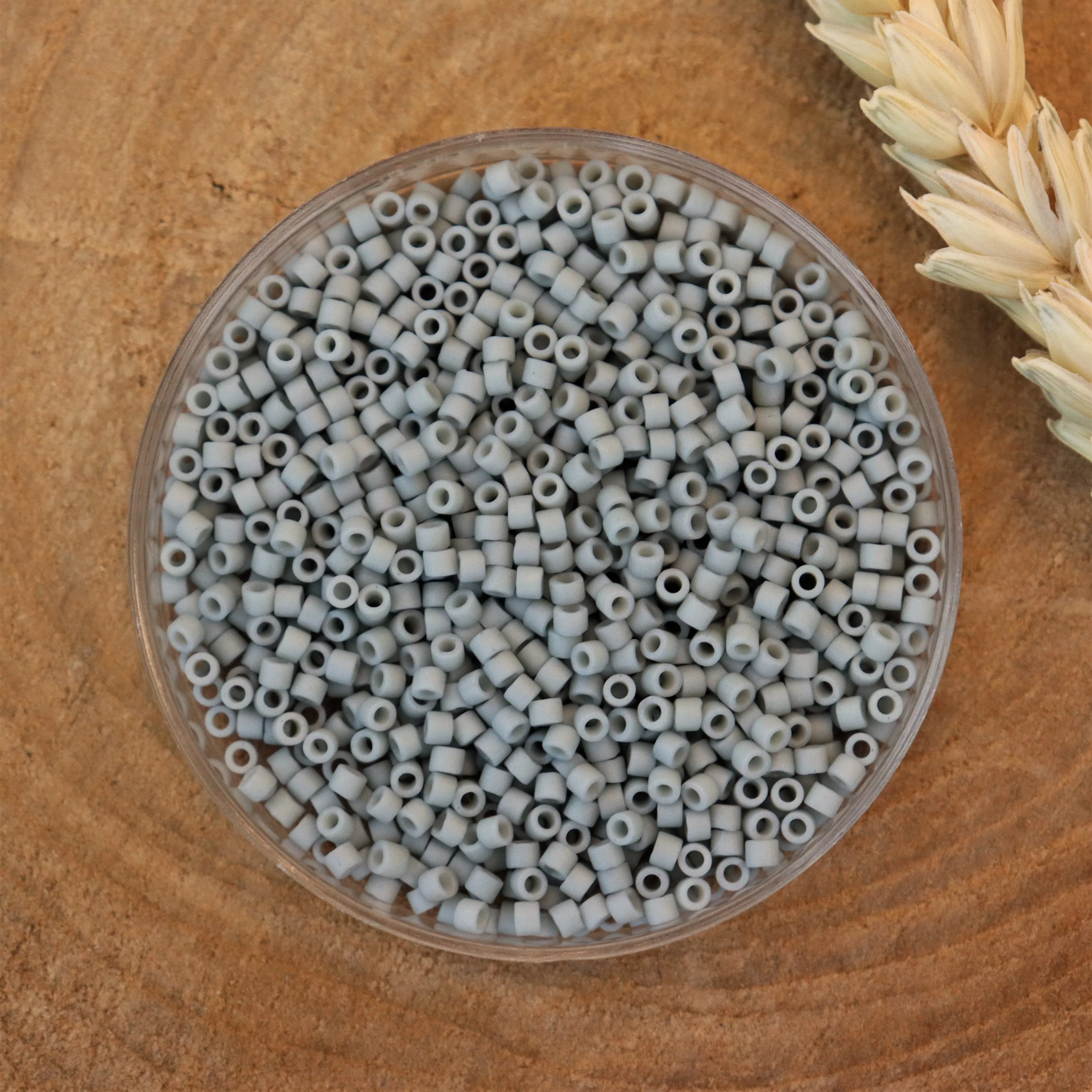 DB-2281 Frost on glaze cadet grey 5 gram