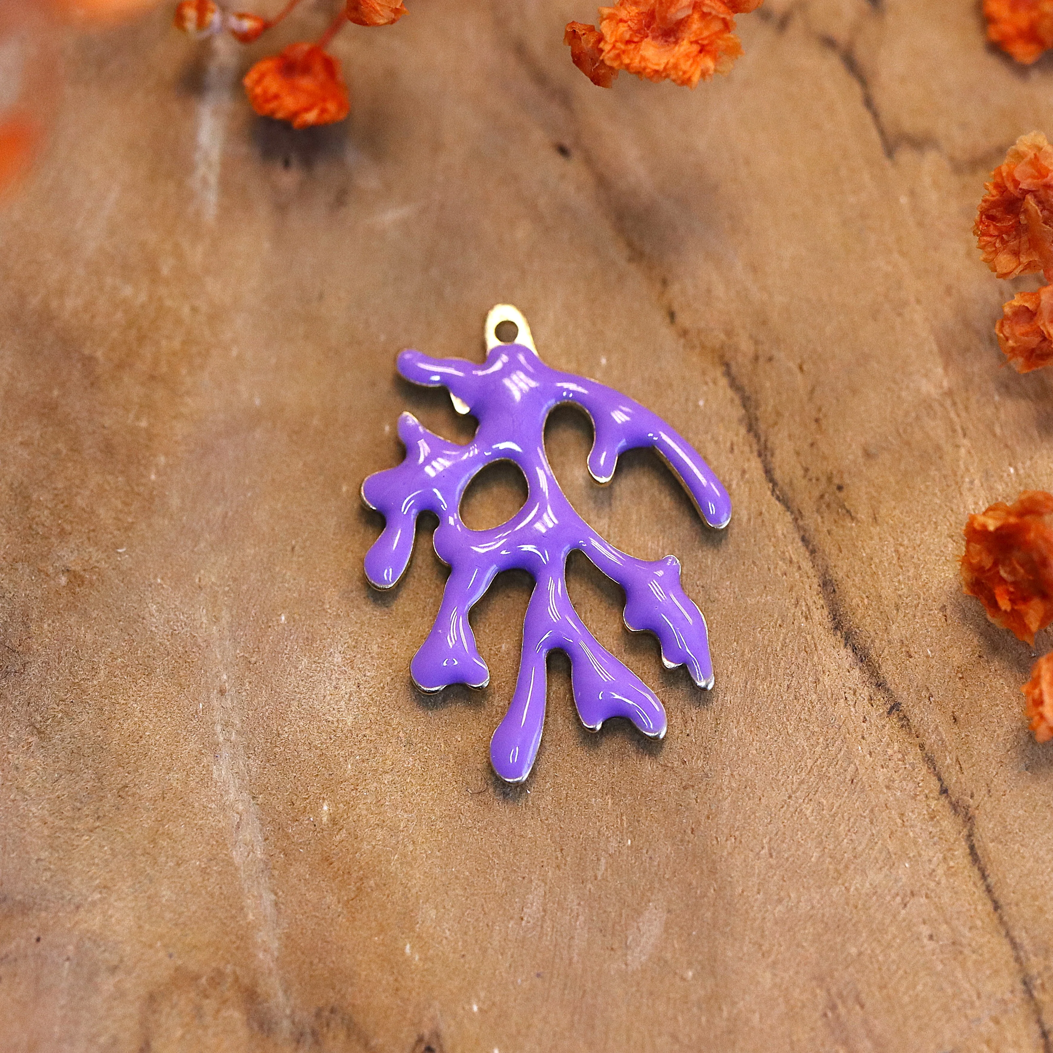 Enamel bedel - lila koraal goud