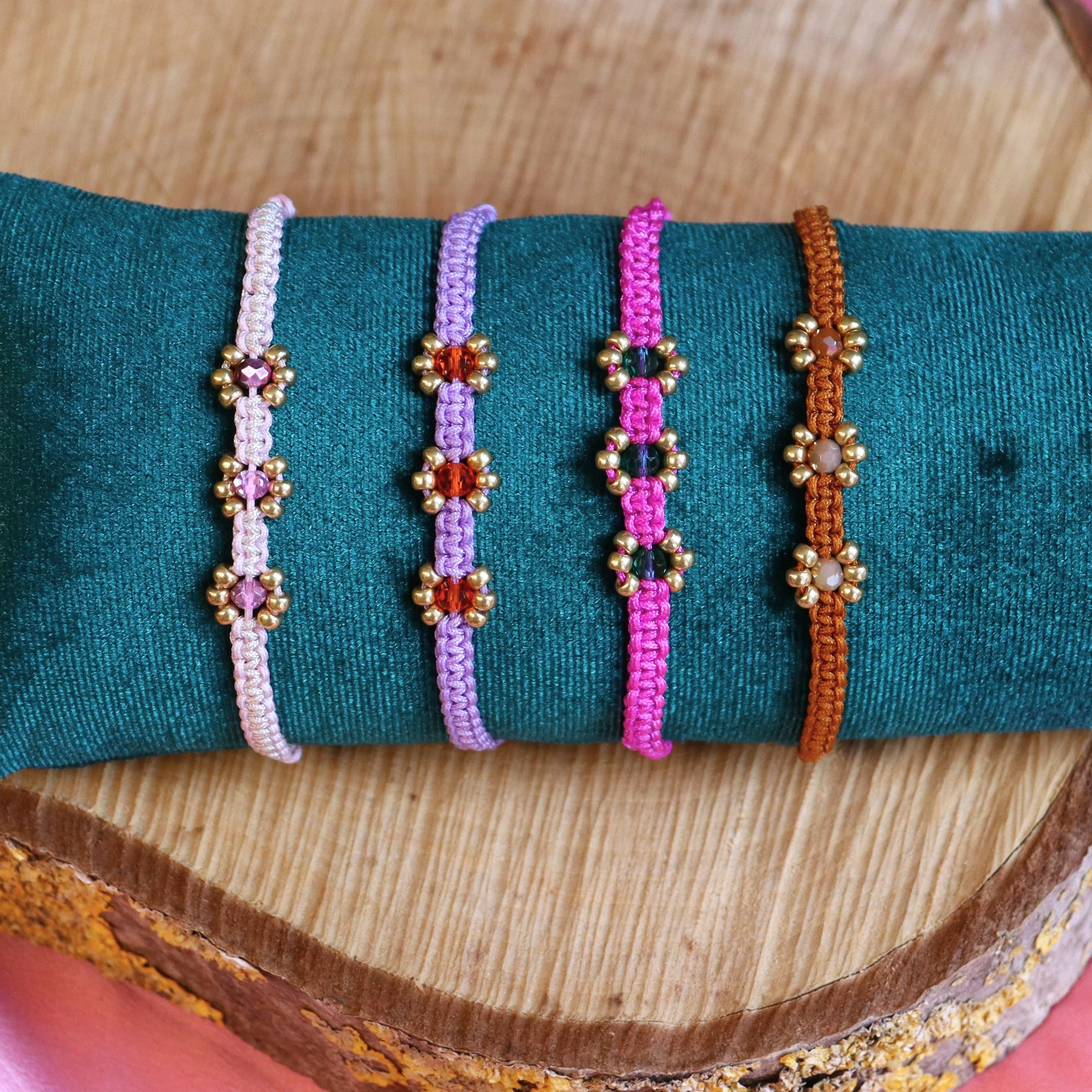Geknoopte armband met bloemen - bruin - Image 3