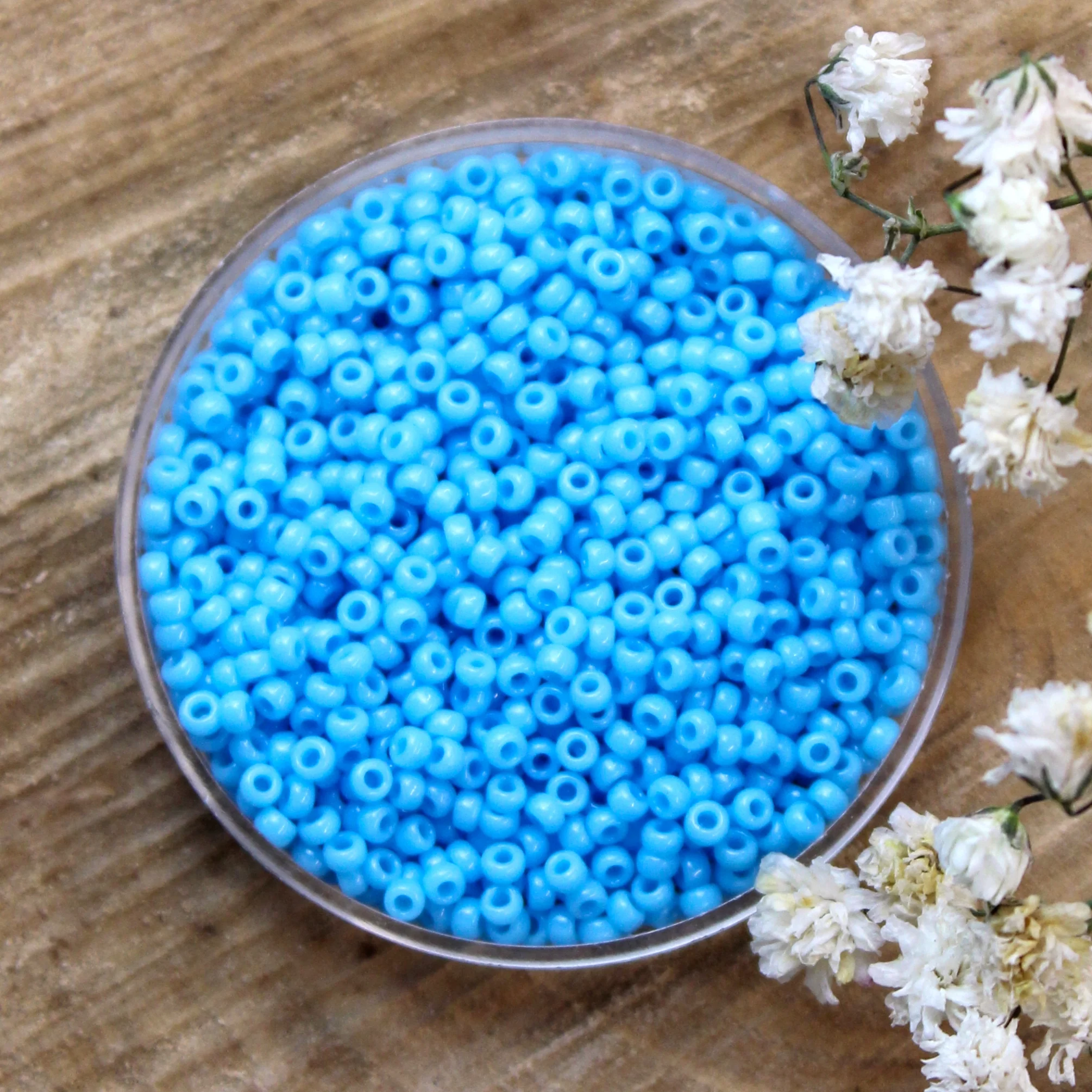 MR11-413 Opaque turquoise blue 10 gram