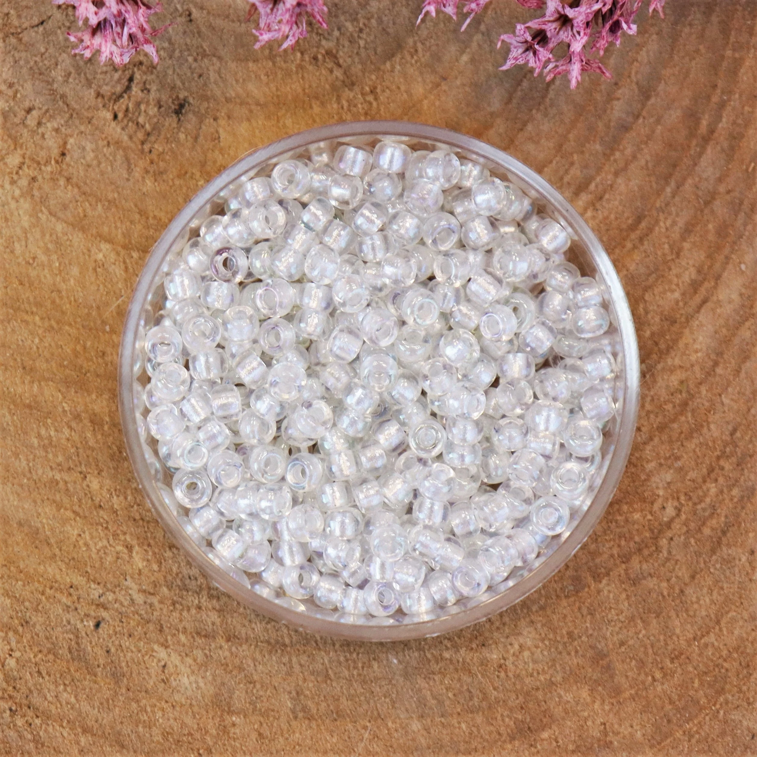 MR8-3637 Fancy lined soft white 10 gram