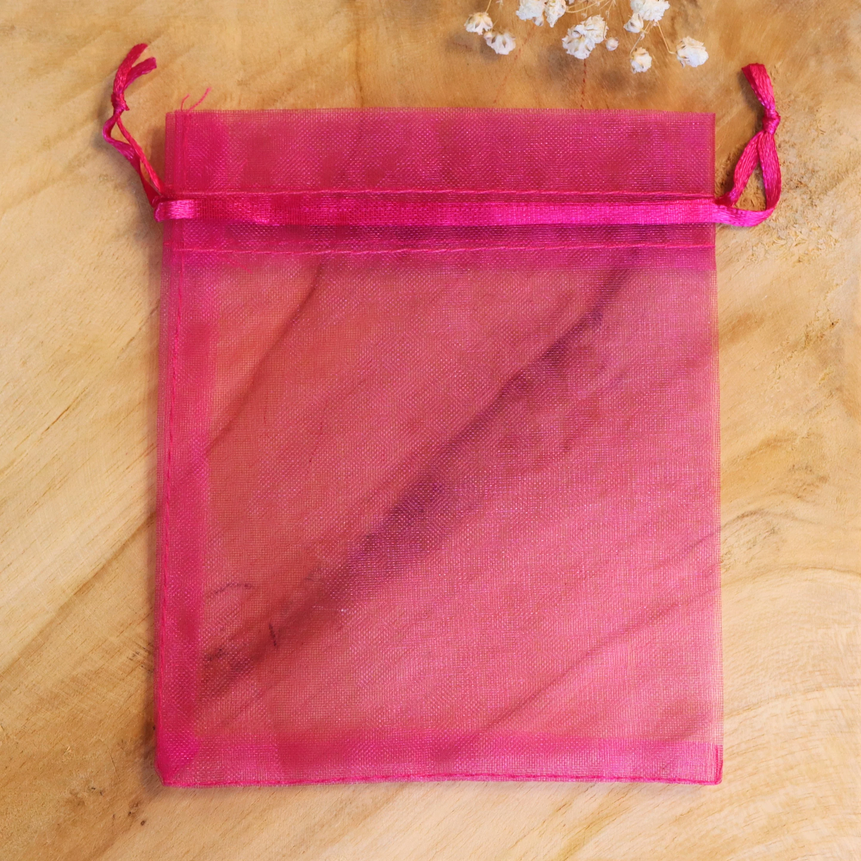 Organza zakje donkerroze klein