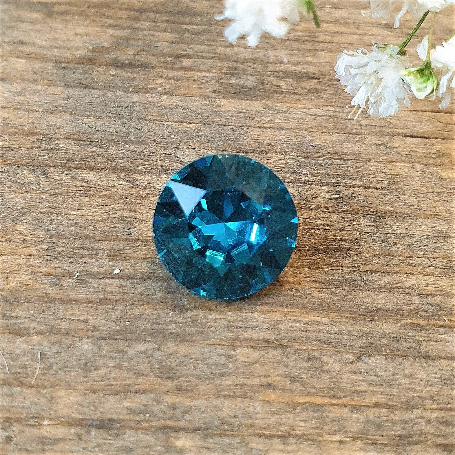 Swarovski puntsteen Blue zircon