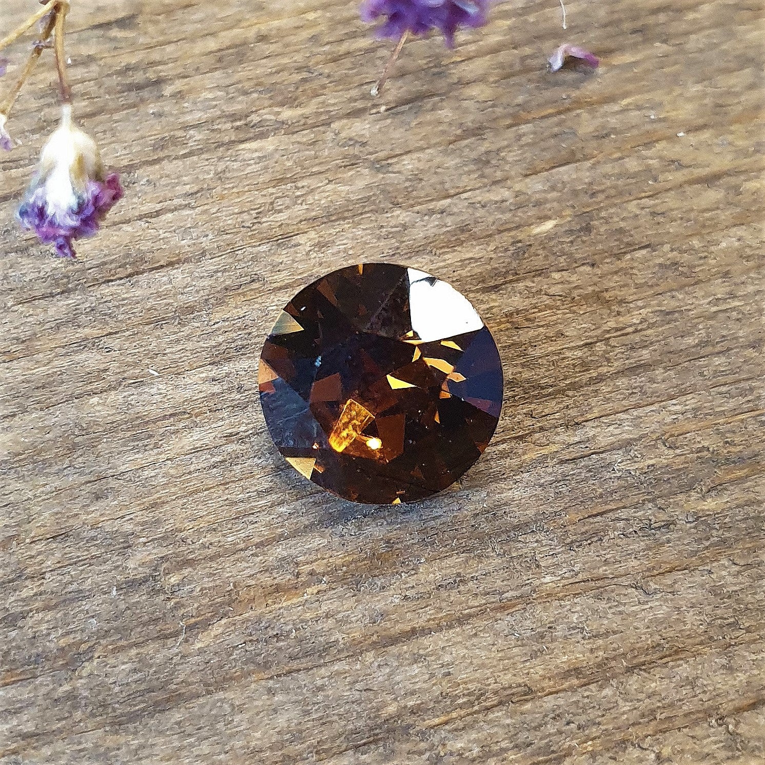 Swarovski puntsteen Smoked topaz